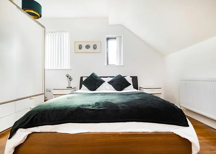 Meersbrook Luxury Duplex Apartment